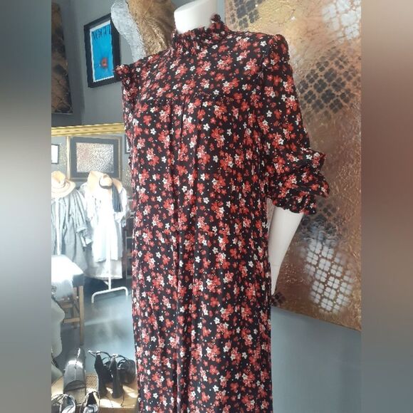 Zara Floral Black and Red Maxi Dress - Picture 9 of 16